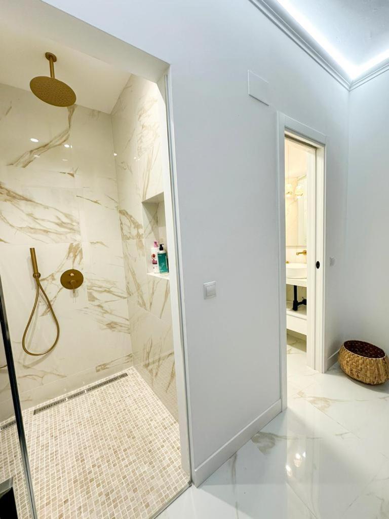 Apartament Apartamento En El Centro De Malaga Zewnętrze zdjęcie